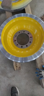EN 10204 đường kính 640mm bánh xe tải đường sắt với màu sơn vàng