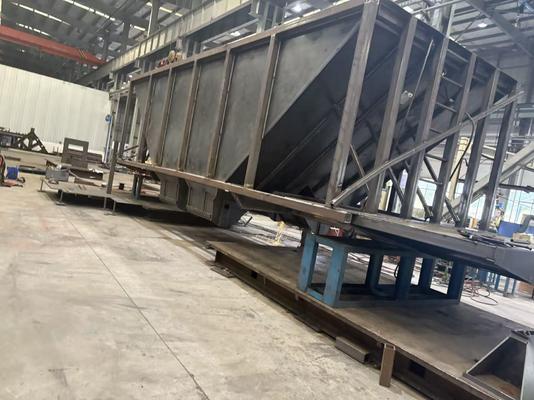 Mua 20-80 m3 capacity railway bogie frame shot blasted to SA 2.5 standard for railway cargo transportation online manufacture