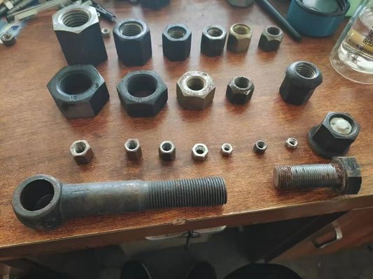 Đuôi cá Bolt M24 Bulong đường ray và đai ốc Đường ray Phần tà vẹt Đường sắt