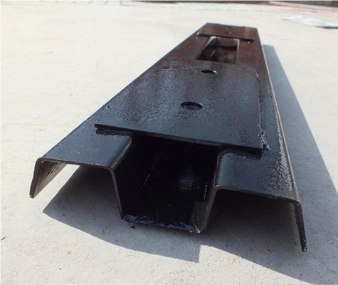 Tà vẹt thép đường sắt được sử dụng cho đường ray Uic865 36kg Đường sắt BS75A BS80A BS80r BS90A Tà vẹt thép đường sắt
