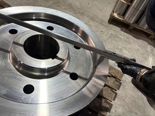Bánh xe đường sắt rèn ER7 840–1050mm EN13262 cho hệ thống toa xe chở hàng