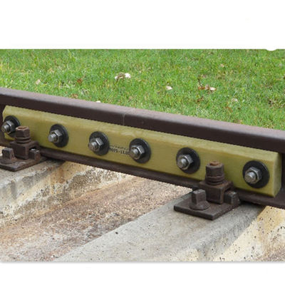 Thép tấm cá đường sắt cho đường ray dẫn hướng loại T với 4 lỗ 6 lỗ