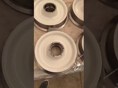 Bánh xe đường sắt thép với lớp phủ bảo vệ